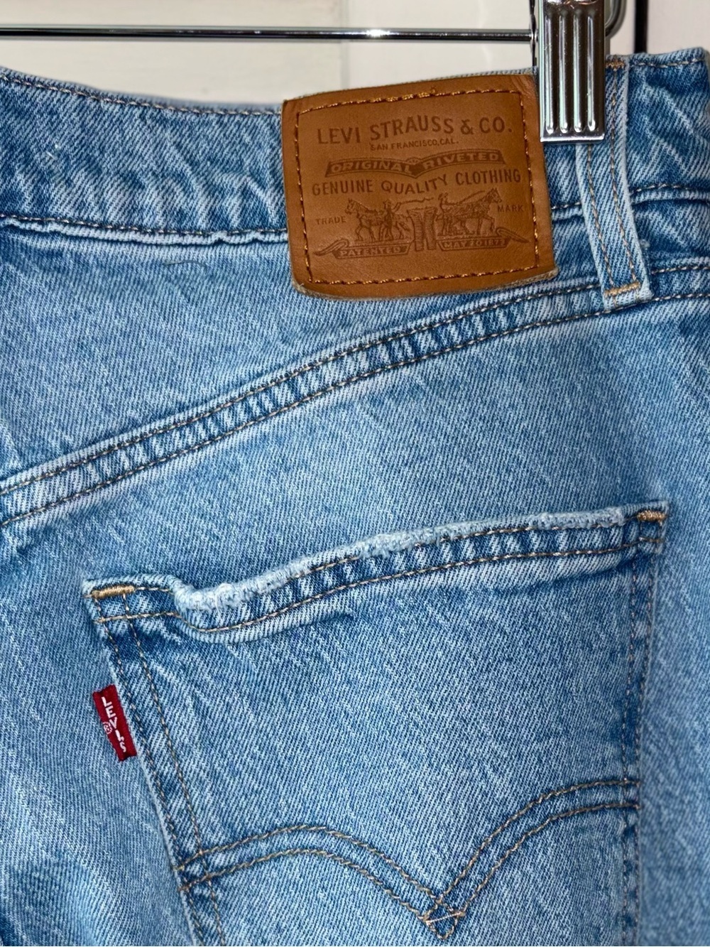 Levi’s Premium 70s High Flare Jeans 29 Light Wash High Rise 30 - Picture 4 of 6